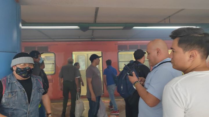 Explosión en el Metro: Unas muletas de aluminio provocan corto circuito en la estación Doctores
