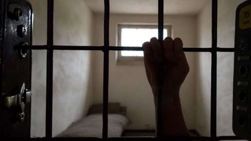 Joaquín abusó de su hijastra de 14 años mientras dormía; purgará 13 años en cárcel de Sinaloa