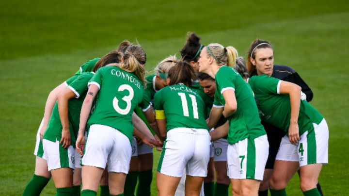 Selección de Irlanda femenil se retira de partido amistoso tras 20 minutos por esta increíble razón