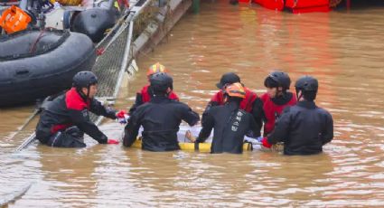 Alarmante: Túnel en Corea del Sur queda bajo el agua; rescatistas salvan a 9 de morir ahogados