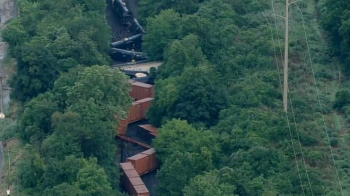 VIDEO: Tren con materiales peligrosos descarrila en Pensilvania; evacuan a miles de personas