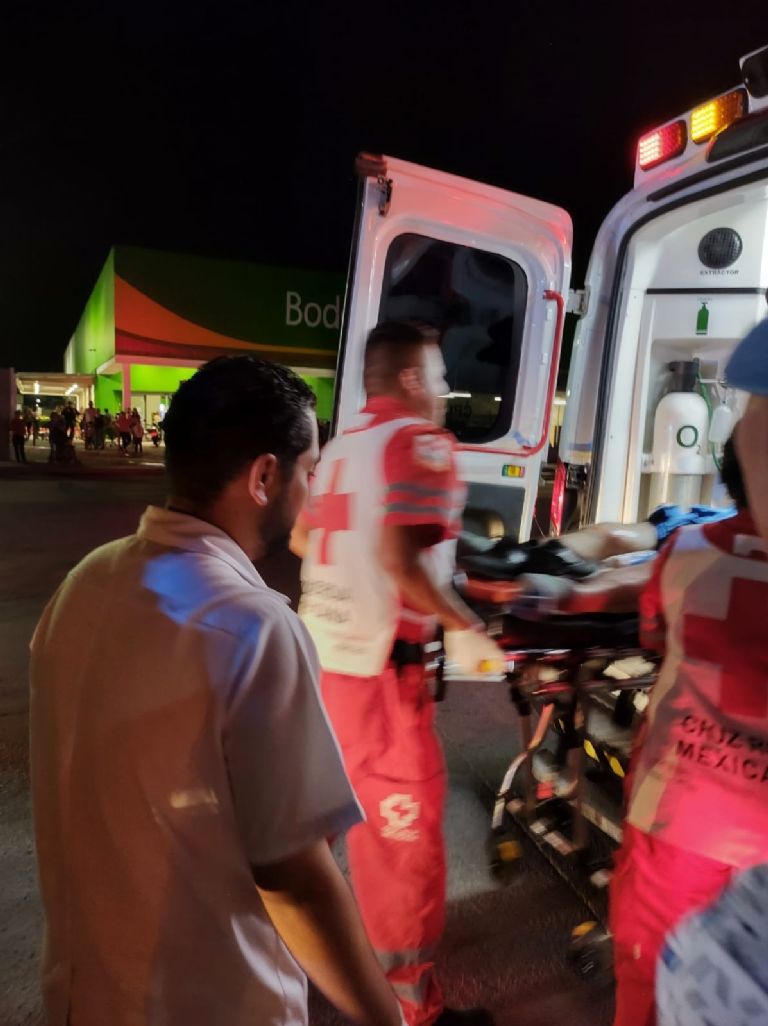 La víctima fue llevada a un hospital de Ciudad Obregón. Foto: Facebook