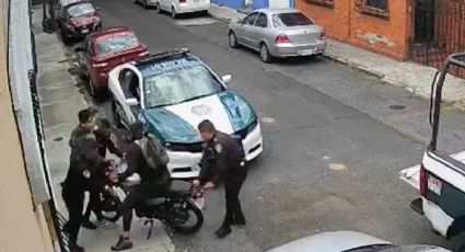 VIDEO: Policías de la CDMX intentan decomisar moto en la colonia Condesa y termina en pelea