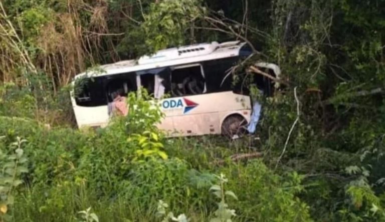 Accidente carretero en Bacalar