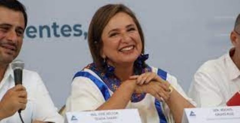 AMLO 'destapa' a Xóchitl Gálvez como la candidata de la oposición para 2024. Foto: Twitter