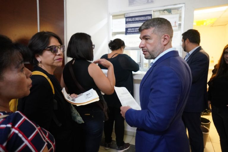 Mauricio Tabe explota por revocación de Mandato