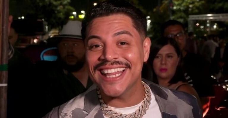 Eduin Caz ya olvidaría a su exesposa con una mujer transgénero