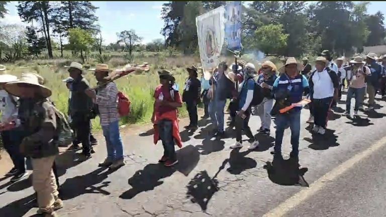 Peregrinos de la Central de Abasto de Toluca