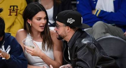 (VIDEO) Sí hay amor: Bad Bunny salva a Kendall Jenner de caer en pleno concierto de Drake