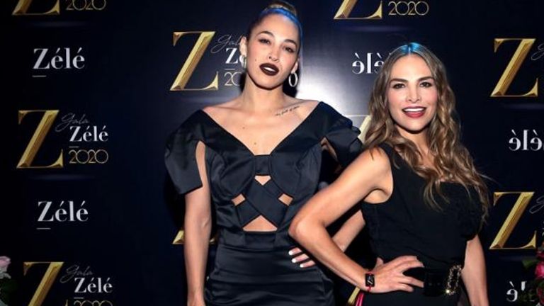 Fabiola Campomanes y su hija