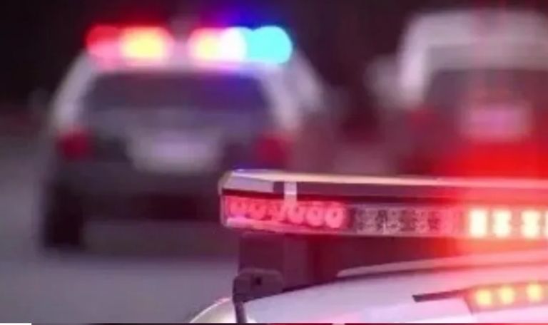 Policía de Hermosillo socorre a mujer que entró en labor de parto. Foto: Ilustrativa