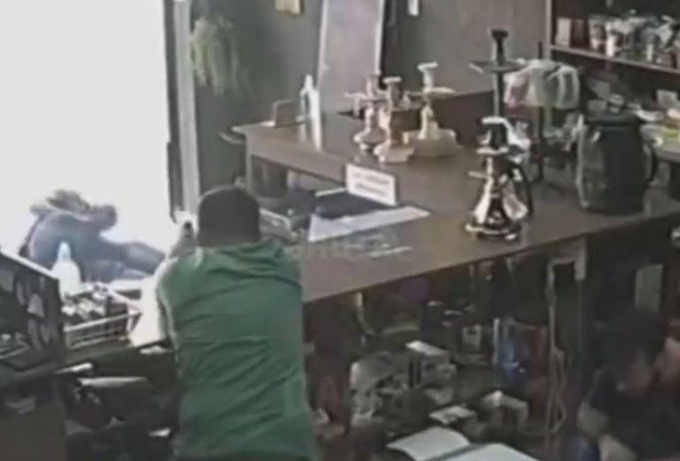 Balean a extorsionador en Iztapalapa