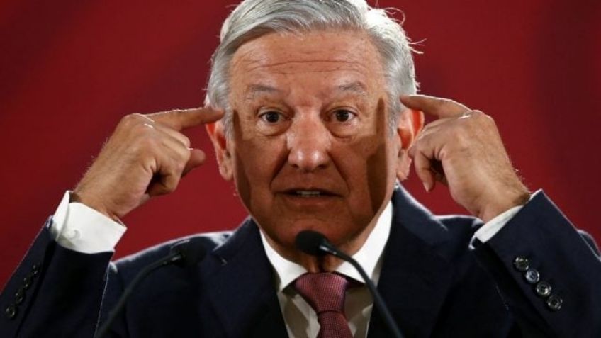 AMLO reacciona a quema de Libros de la SEP en Chiapas: "Están desinformados y manipulados"