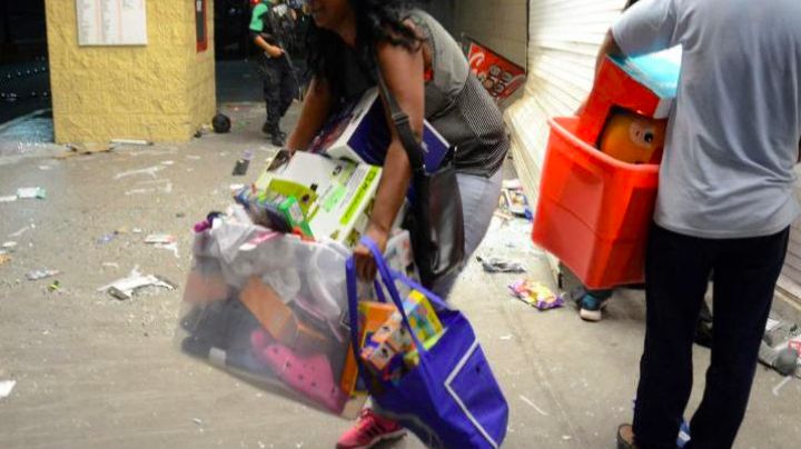 VIDEOS: Aumentan los saqueos de tiendas en Argentina; autoridades esto declaran