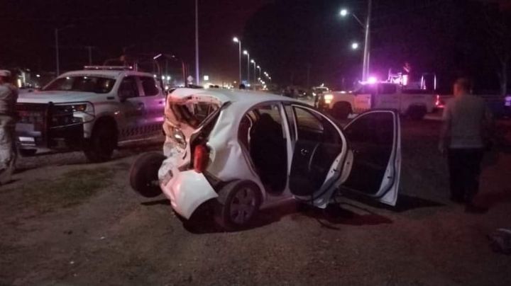 Reportan aparatoso accidente frente a la Comisaría de Esperanza en Ciudad Obregón