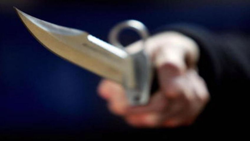 Arrestan a adolescente por apuñalar a una menor en un restaurante de comida rápida