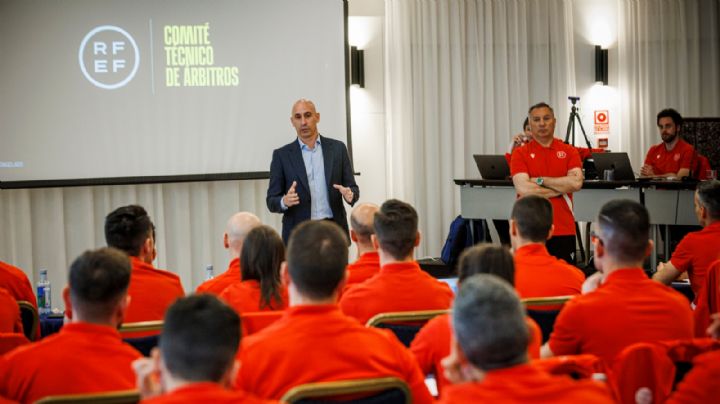 Madre de Luis Rubiales es ingresada al hospital luego de tres días en huelga de hambre