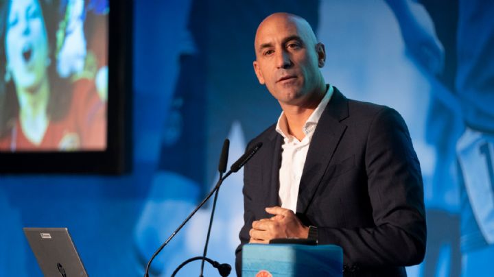 De Luis Rubiales a Julio Urías, estos son los escándalos que sacudieron al deporte en 2023