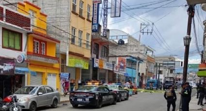 Terrible final: Hombre muere electrocutado con cables de alta tensión en Santiago Tianguistenco