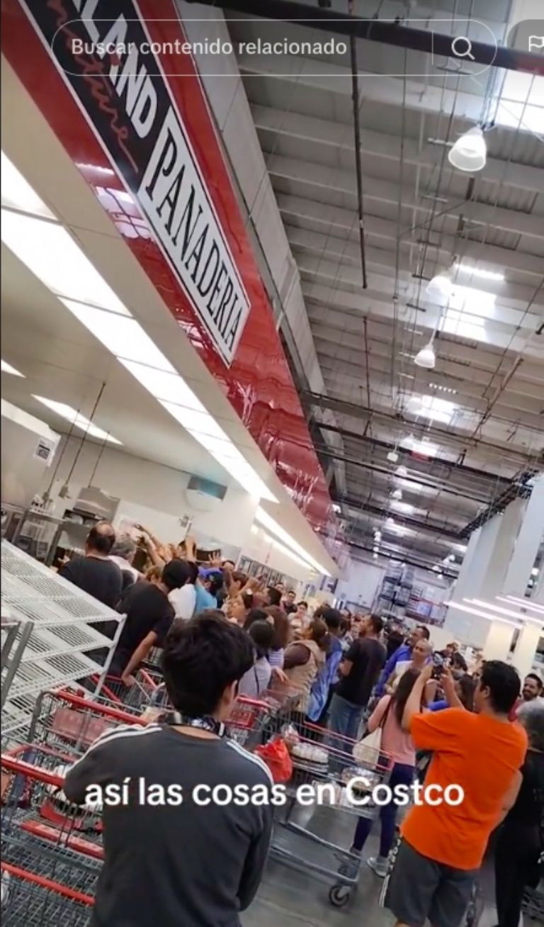 Pelea Costco 