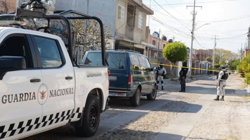 Sujetos armados dan muerte a 'El Chino' al transitar por calles de Guanajuato; no hay detenidos
