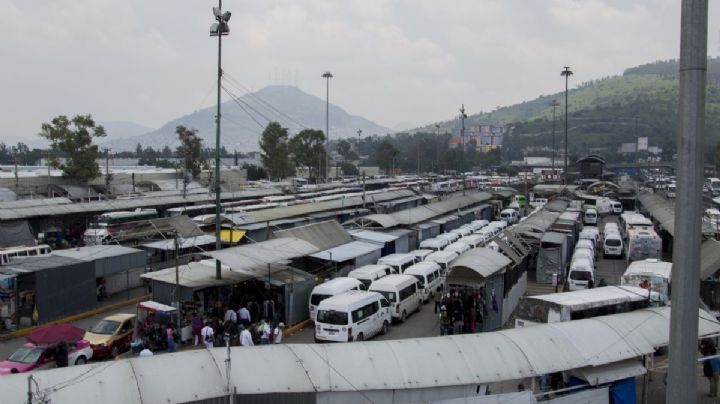 Tras horas de pánico, menor extraviado en paradero de Indios Verdes regresa con sus padres