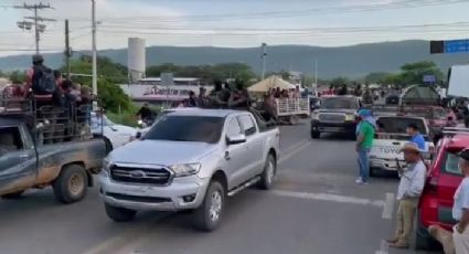 AMLO reacciona a VIDEOS de narcos del Cártel de Sinaloa aplaudidos en Chiapas