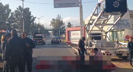 Imágenes fuertes: Motociclista atropella y asesina a mujer de 50 años en Coacalco