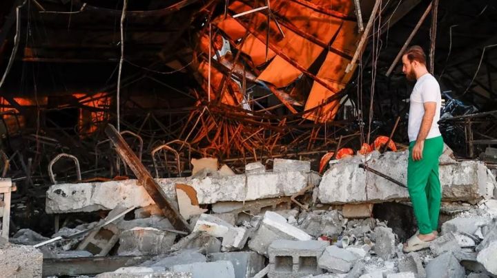 Imágenes fuertes: Boda termina en tragedia tras fuerte incendio; mueren 100 personas