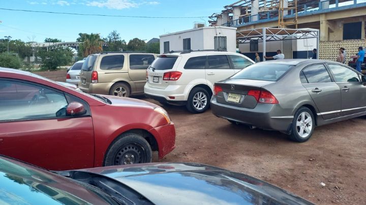 Invitan a regularizar más de 2 mil carros 'chocolate' en Guaymas y Empalme