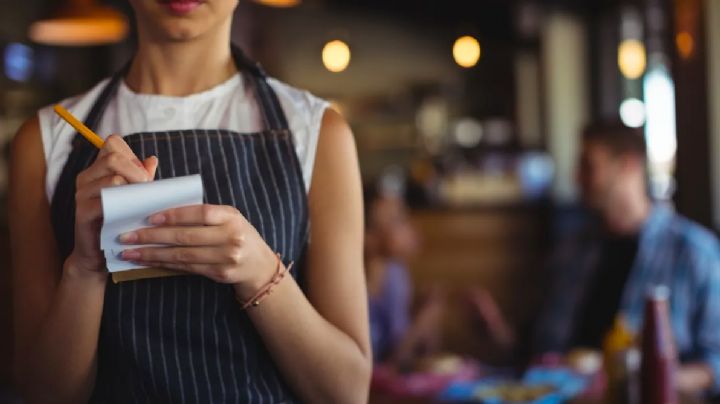 VIDEO: Por la propina, meseras se agarran a golpes en un restaurante en Coacalco