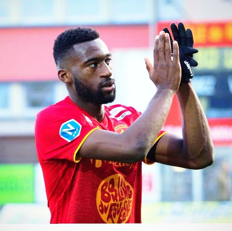 ¿Quién es Oumar González, el 'mexicano' que juega la Copa Africana de Naciones con Camerún?