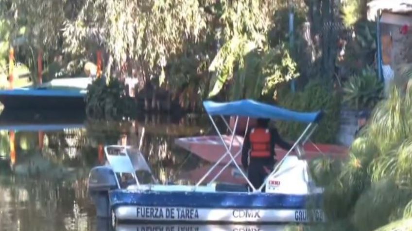 Terrible final: Localizan cuerpo de joven de 19 años flotando en canales de Xochimilco
