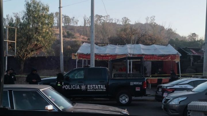 Sicarios armados ejecutan a dos mujeres en local de desayunos de Tlalnepantla