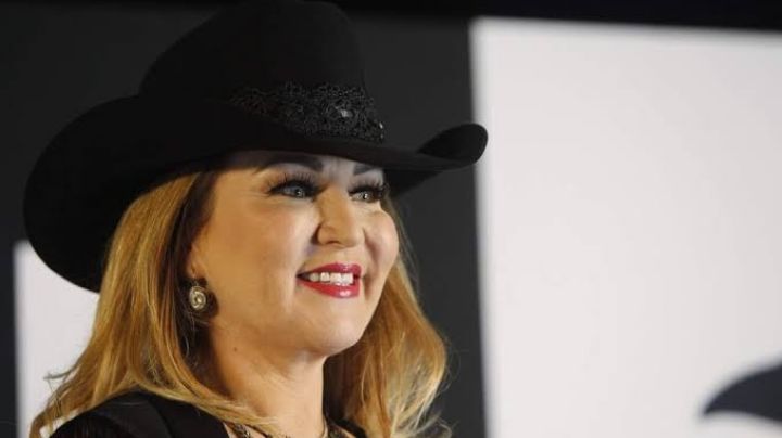 Alicia Villarreal rompe el silencio y contesta a las críticas que la llaman "cachetona"