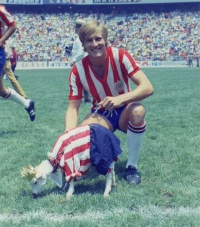 Cade Cowell y los otros futbolistas 'extranjeros' que han jugado en las Chivas