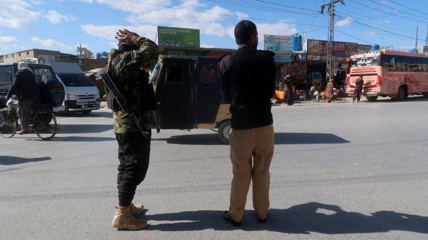 Pakistán señala a Irán por ataques aéreos mortales en su territorio; murieron 2 niños