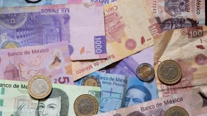 Autoridades localizan 200 mil pesos en billetes falsos escondidos en tubería de Iztacalco