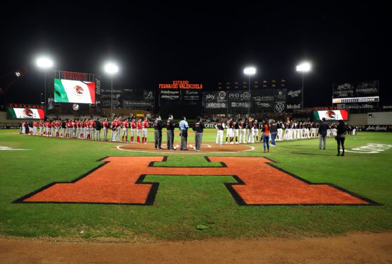 Naranjeros o Venados: ¿A qué equipo apoya AMLO en la Serie Final de la LMP?