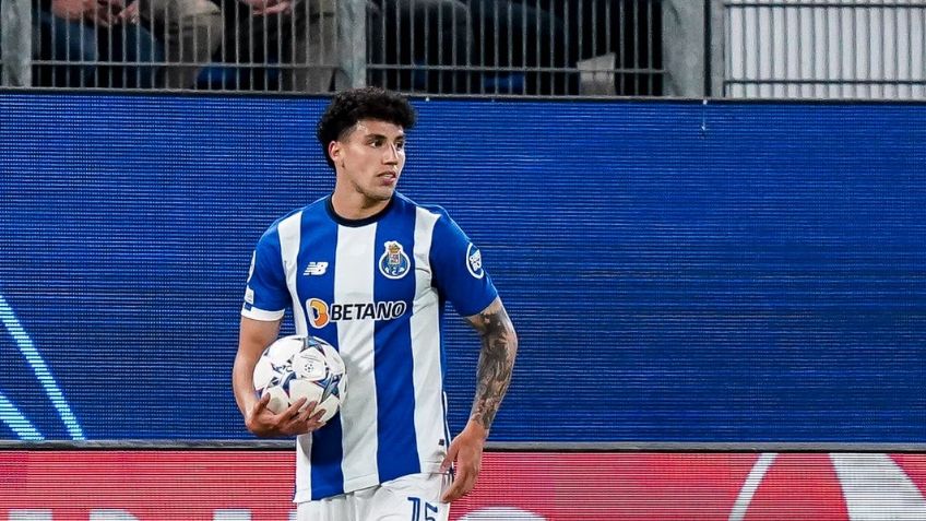 ¿Jorge Sánchez no podría llegar a Cruz Azul este torneo por problemas con el reglamento?