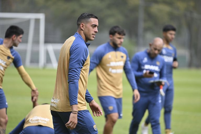 ¡Baja en Pumas! Operan a Rogelio Funes Mori por una fractura; ¿cuándo vuelve?