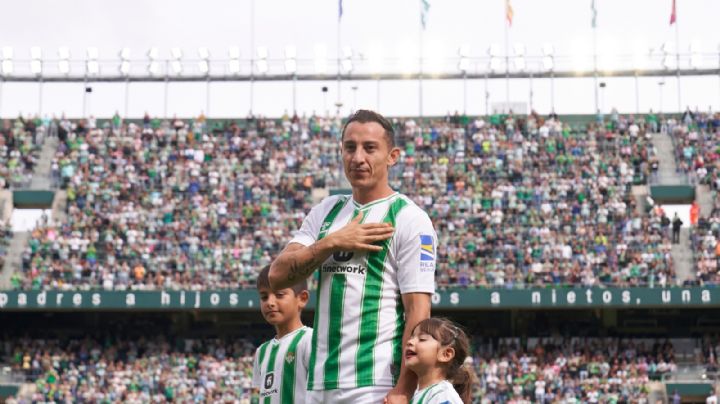 Andrés Guardado tiene espectacular despedida con pasillo incluido en el Betis vs Barcelona