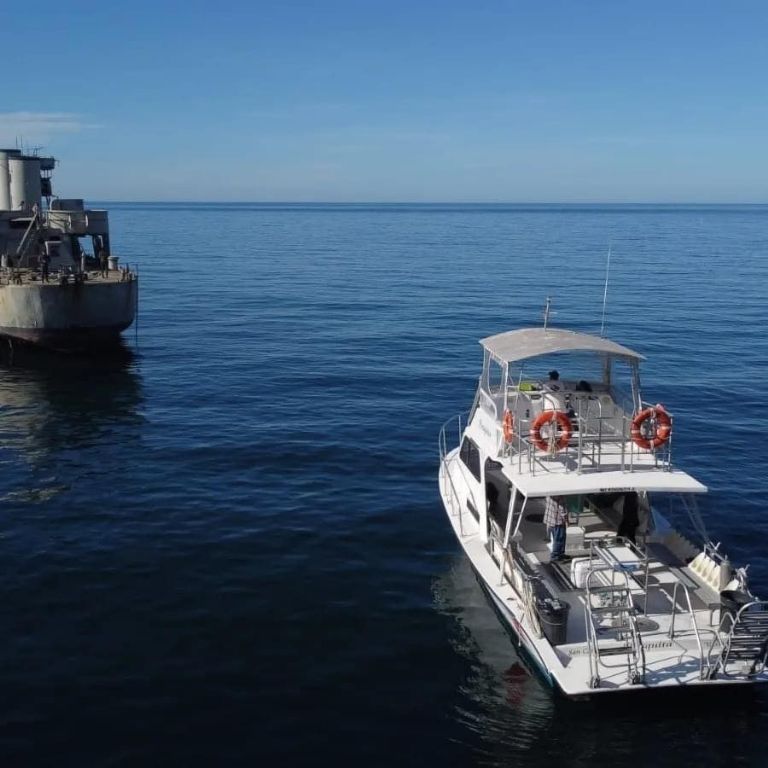 Se prevé hundir dos barcos en San Carlos, Sonora