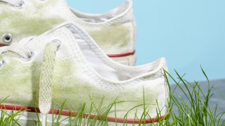 Deja tus zapatos como nuevos; elimina las manchas difíciles de pasto