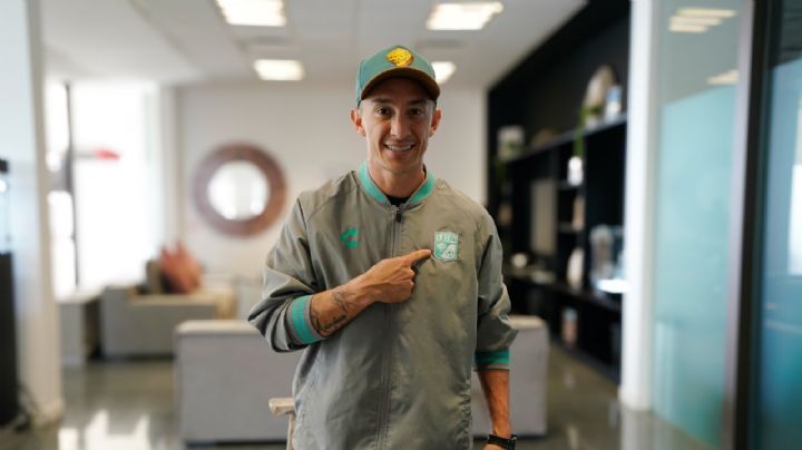 Andrés Guardado llega a México para reportar con León y recuerda que Atlas no lo buscó