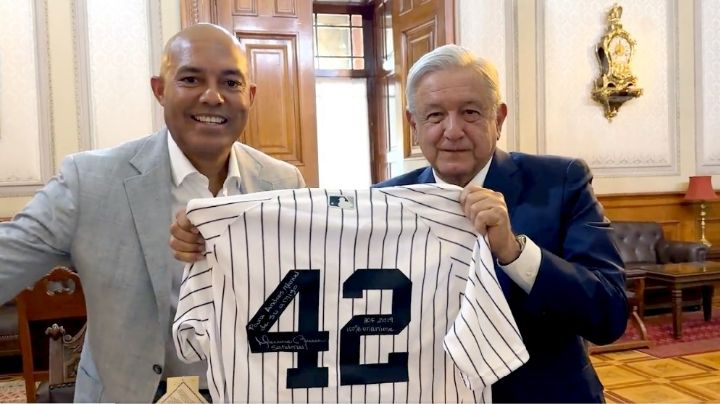 VIDEO: AMLO pierde ante Randy Arozarena y organiza juego con el pitcher Mariano Rivera