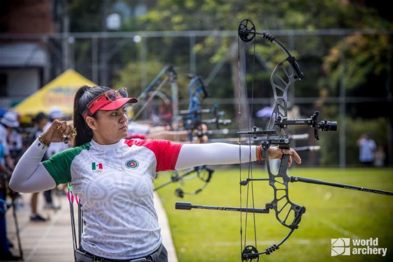 Alejandra Valencia y Dafne Quintero nombradas las mejores arqueras de América