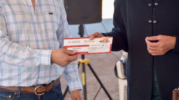 Inicia entrega de tarjetas de la pensión para personas con discapacidad en Edomex