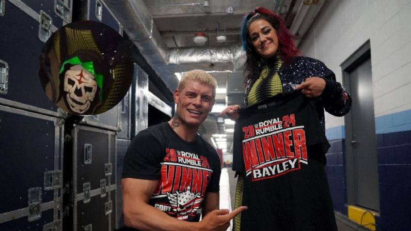 ¿La Parka le dio suerte? Bayley, ganadora del Royal Rumble, lució accesorio del exluchador