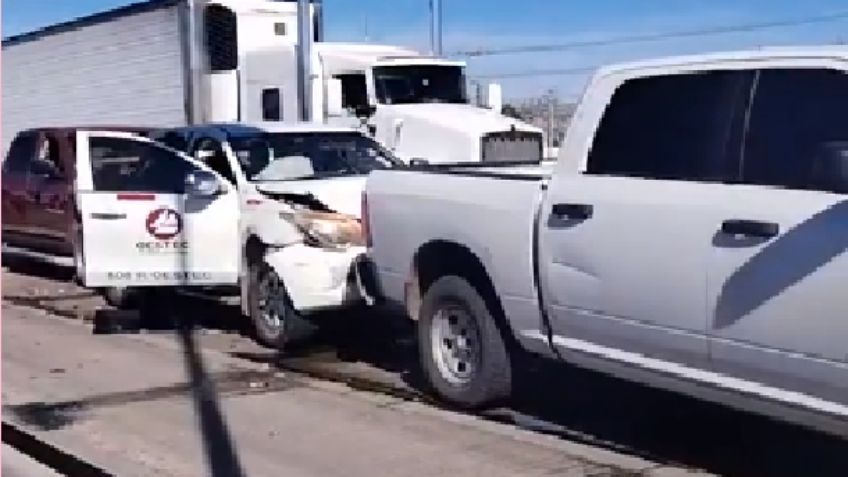 Ciudad Obregón: Tras agresión armada, autos chocan contra patrulla; hay 2 víctimas